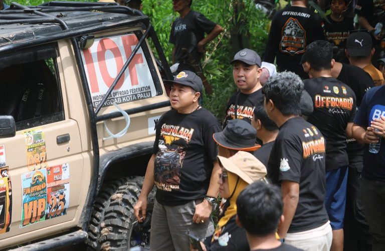 Event Songulara Off-Road Adventure Ngata Parigi Diikuti Kajati Sulawesi Tengah. (FOTO/ISTIMEWA)